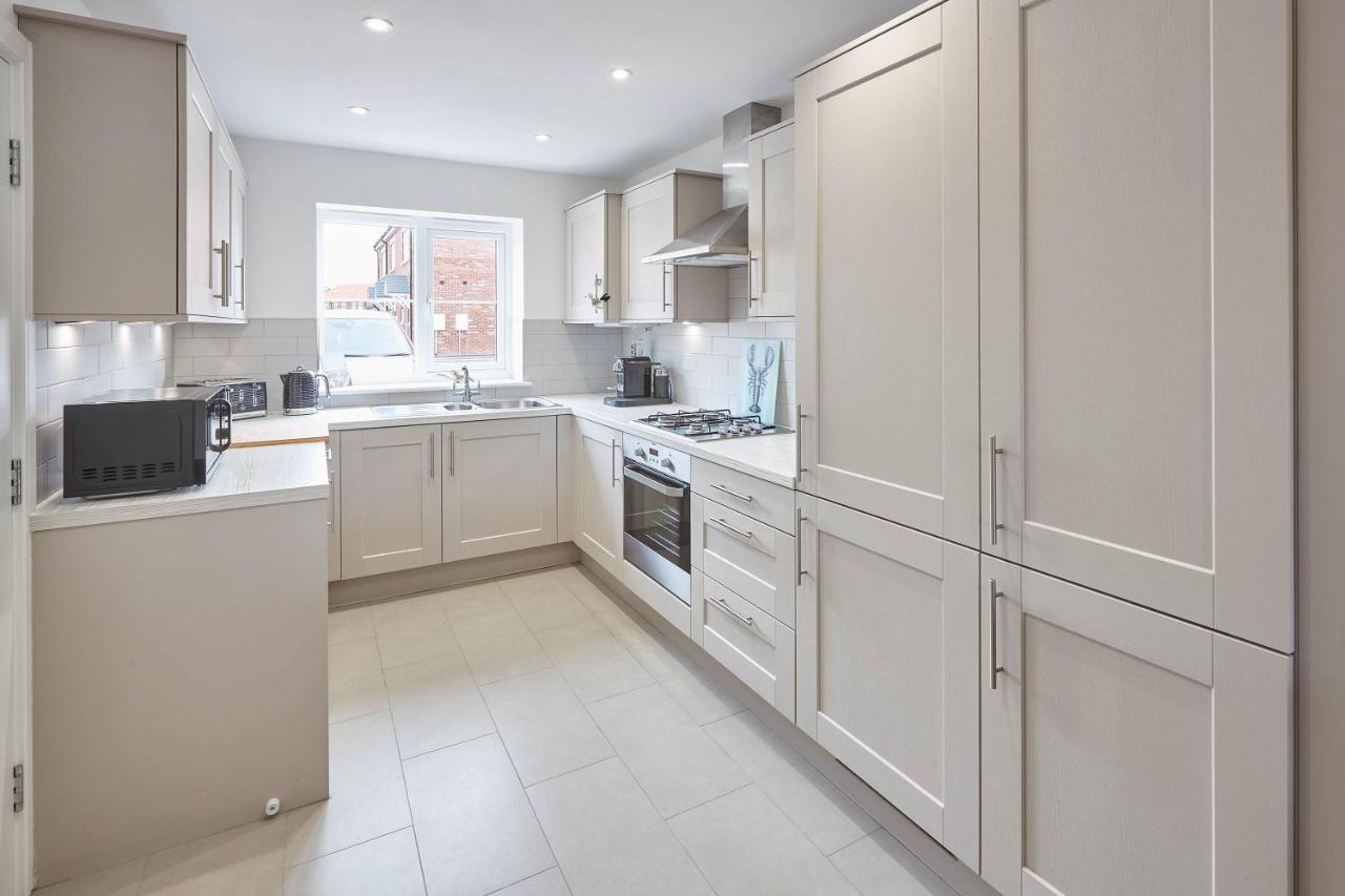 Host & - Highfield House Holiday home Whitby