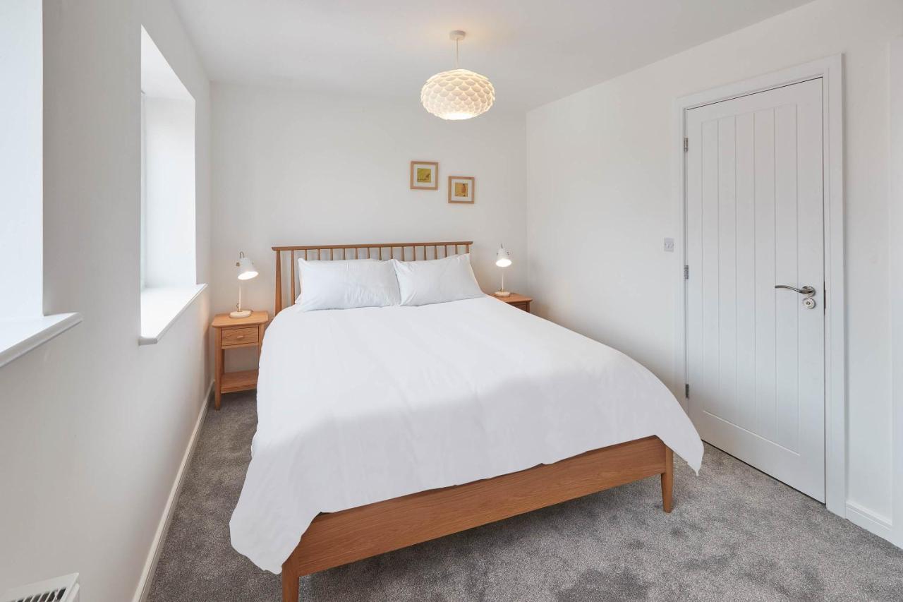 Host & - Highfield House